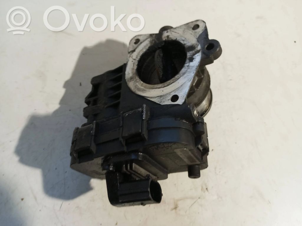 Opel Vectra C Throttle valve 