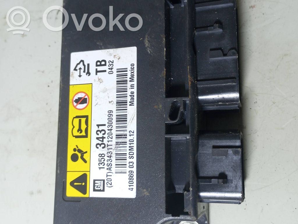 Opel Insignia A Centralina/modulo airbag 