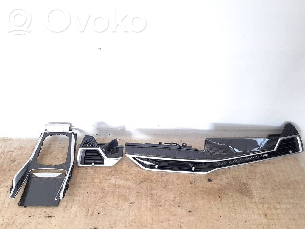 BMW X6M G06 F96 Cornice cruscotto 