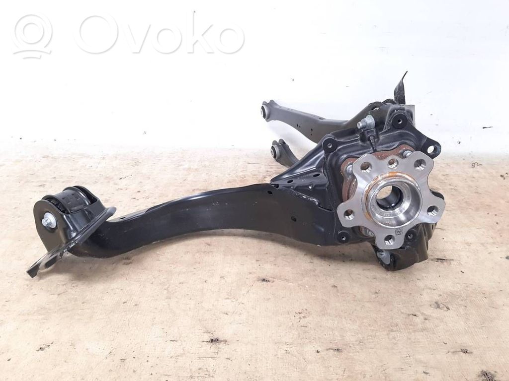 BMW 1 F70 Fus roată spate 