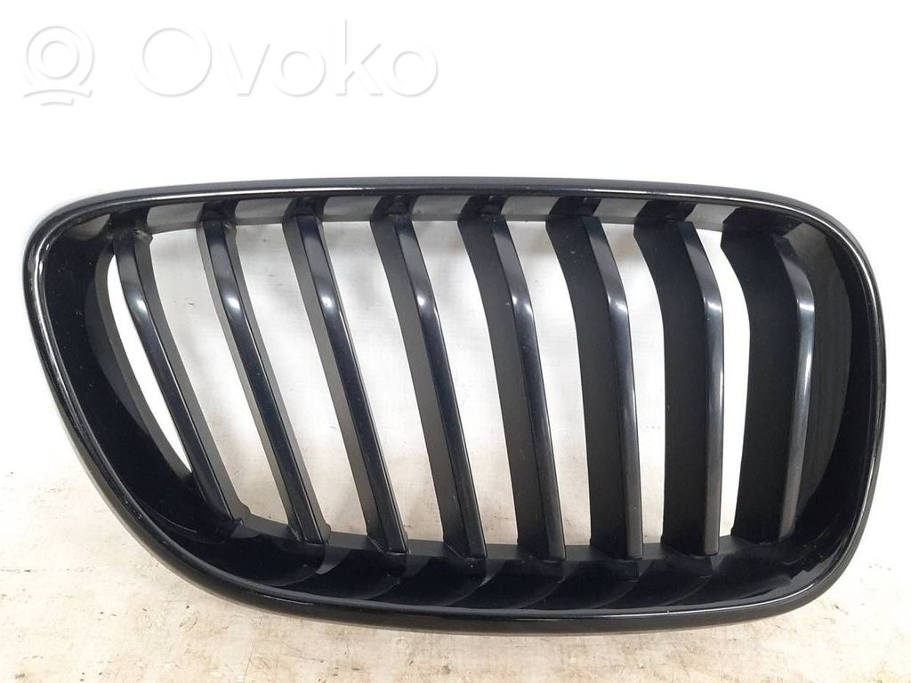 BMW 2 F22 F23 Front bumper upper radiator grill 