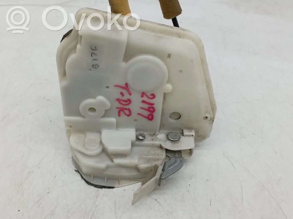 Rear door lock   4PINES