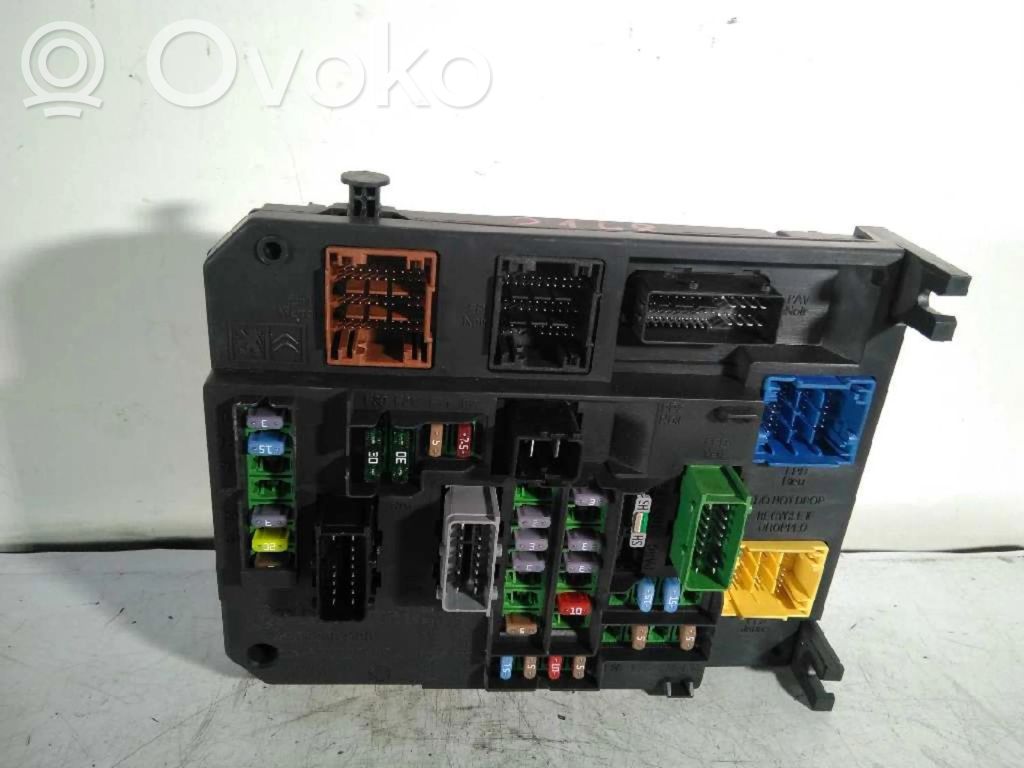Citroen C4 I Sulakemoduuli 