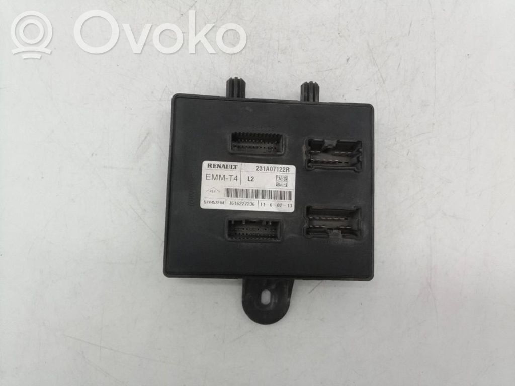 Engine control unit/module   231A07122R