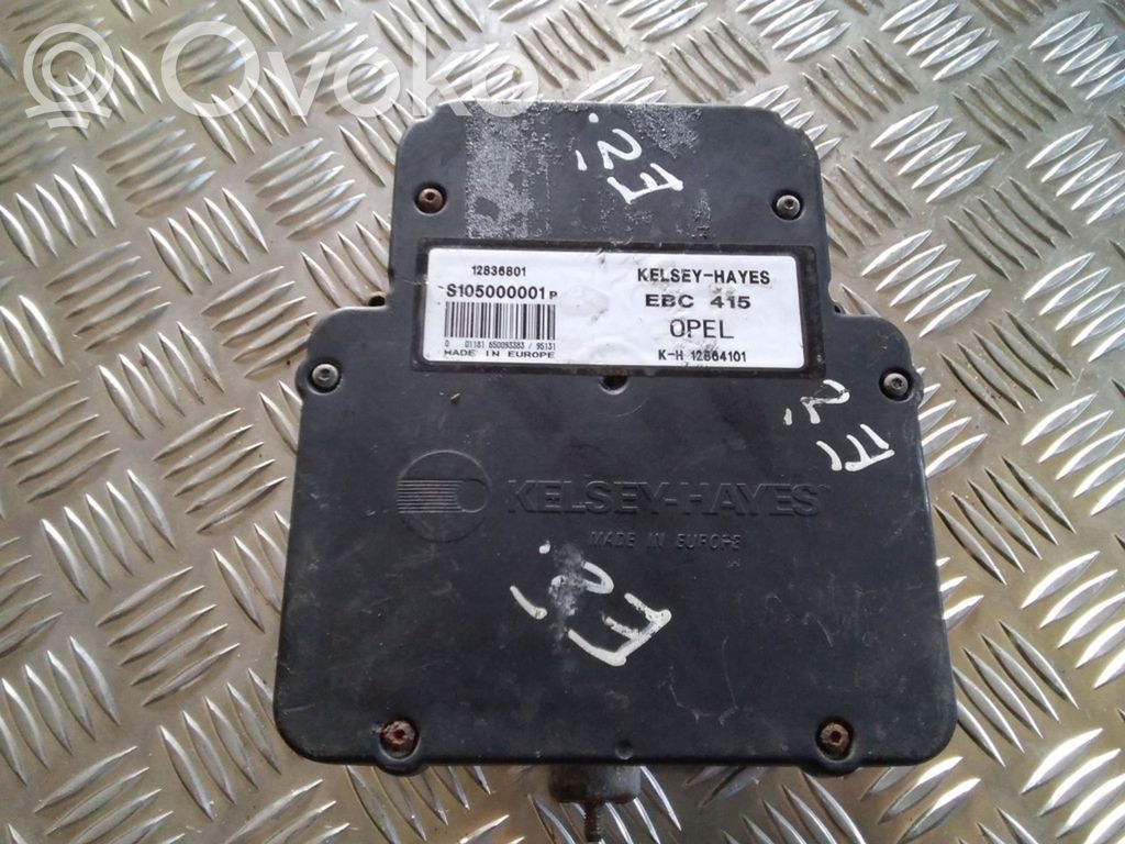 Opel Vectra B Bomba de ABS 
