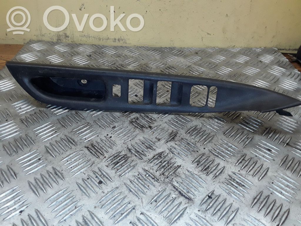 Honda Civic Front door window switch trim 