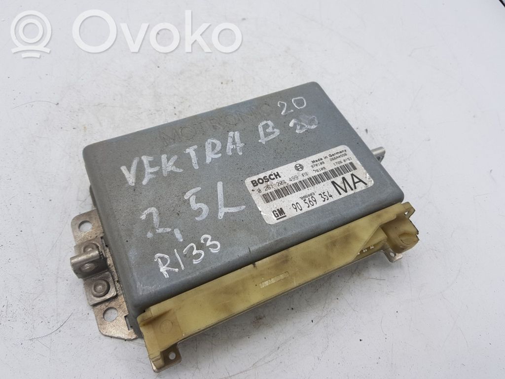 Opel Vectra C Engine control unit/module 