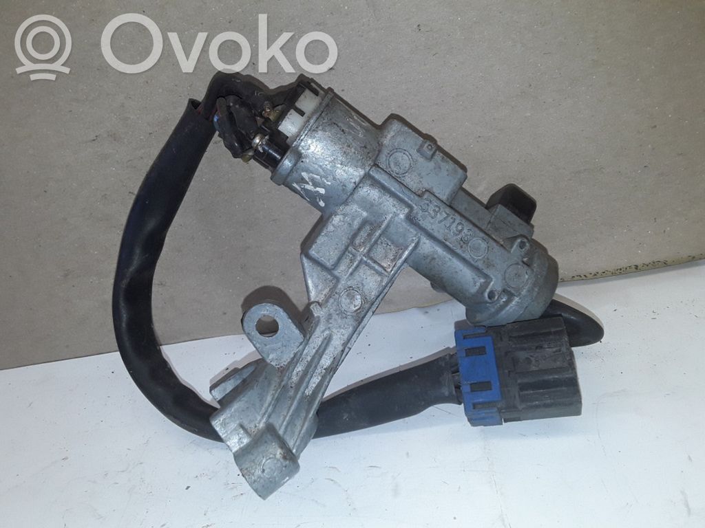 Mitsubishi Space Runner Ignition lock 