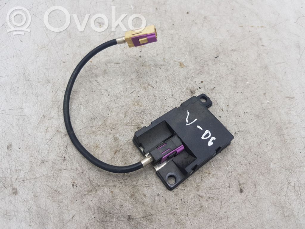 BMW 5 E39 Aerial antenna amplifier 