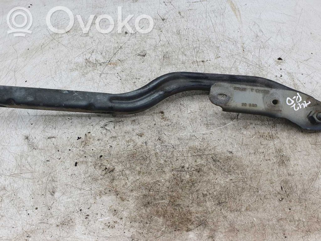 Engine bonnet/hood hinges   014ADA67400,03105
