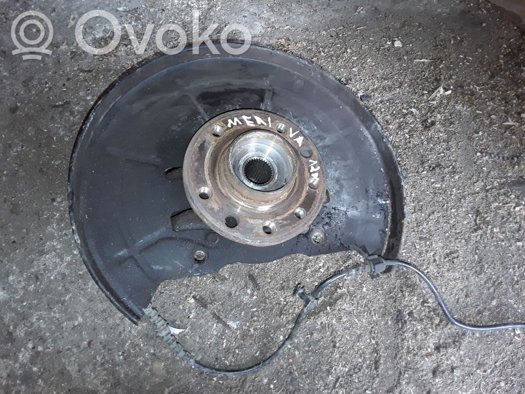 Opel Meriva B Piasta koła przedniego 