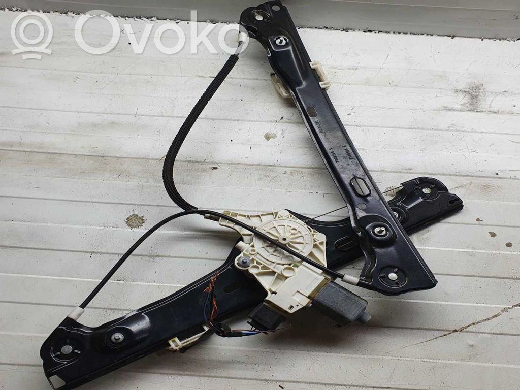 BMW 3 E90 E91 Front door window regulator with motor 