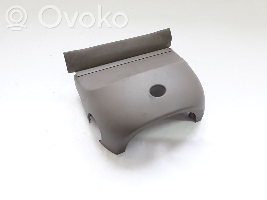 Jeep Grand Cherokee (WK) Steering wheel column trim 