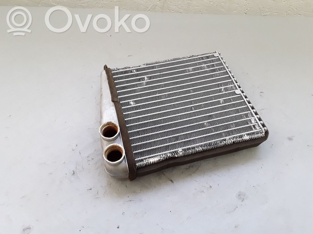 Volkswagen PASSAT B7 Radiatore riscaldamento abitacolo