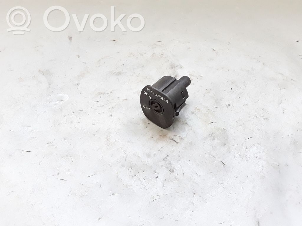 Land Rover Freelander 2 - LR2 Interruttore airbag passeggero on/off