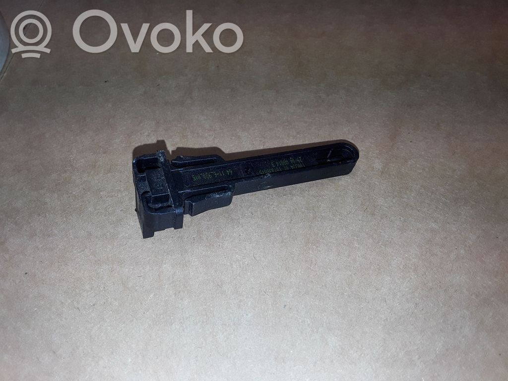 BMW 5 E39 Senzor temperatură interioară 
