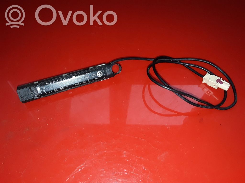 Volkswagen Golf V Amplificateur d'antenne