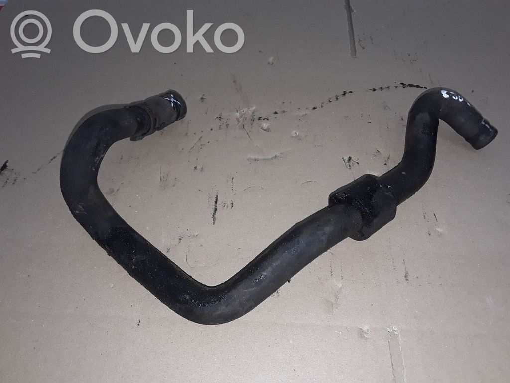 Audi Q7 4L Engine coolant pipe/hose 