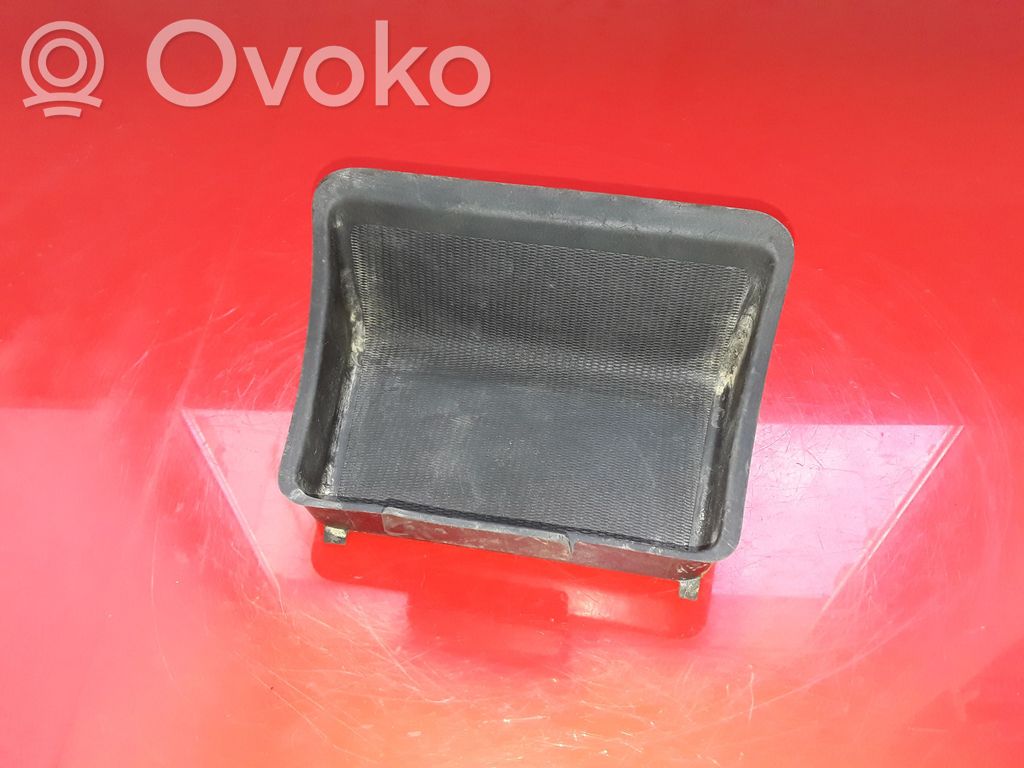 Volvo V40 Sertar/raft panou de bord