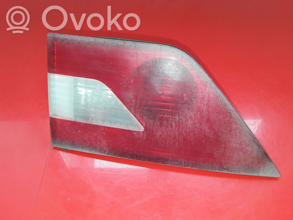 BMW X3 E83 Lampy tylnej klapy bagażnika 
