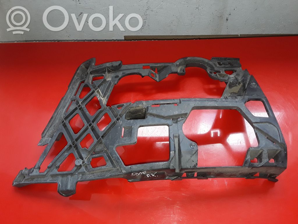 Volkswagen Golf VII Uchwyt / Mocowanie zderzaka przedniego 