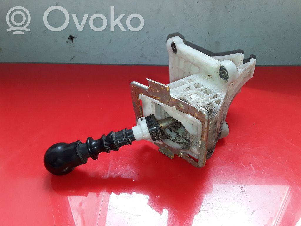 Mitsubishi Grandis Selector de viteze/schimbător de viteze (interior)