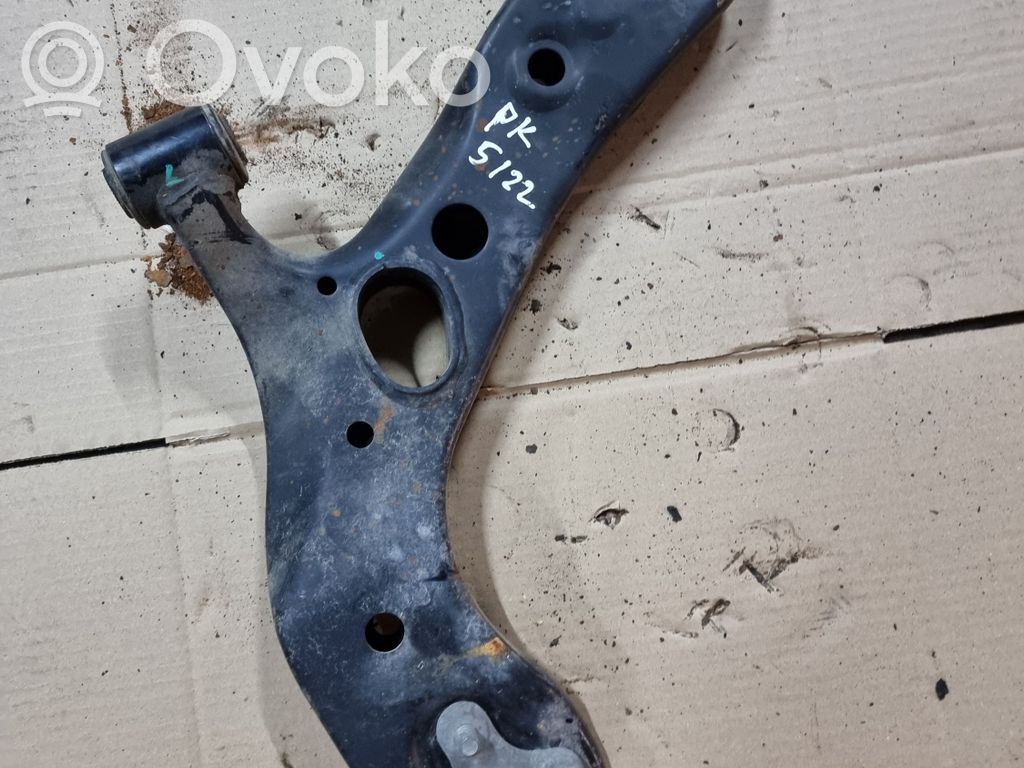 Toyota RAV 4 (XA30) Basculă inferioară față 