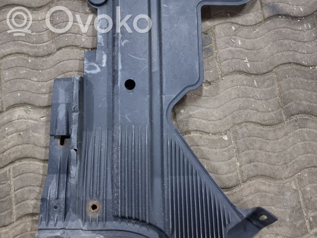 Audi A5 8T 8F Capac/apărătoare spate inferioară 