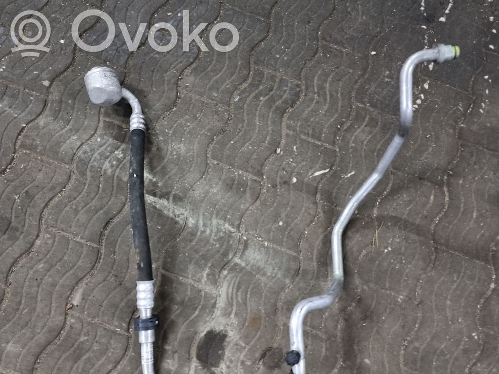 Mercedes-Benz C W204 Conductă/furtun aer condiționat (A/C) 