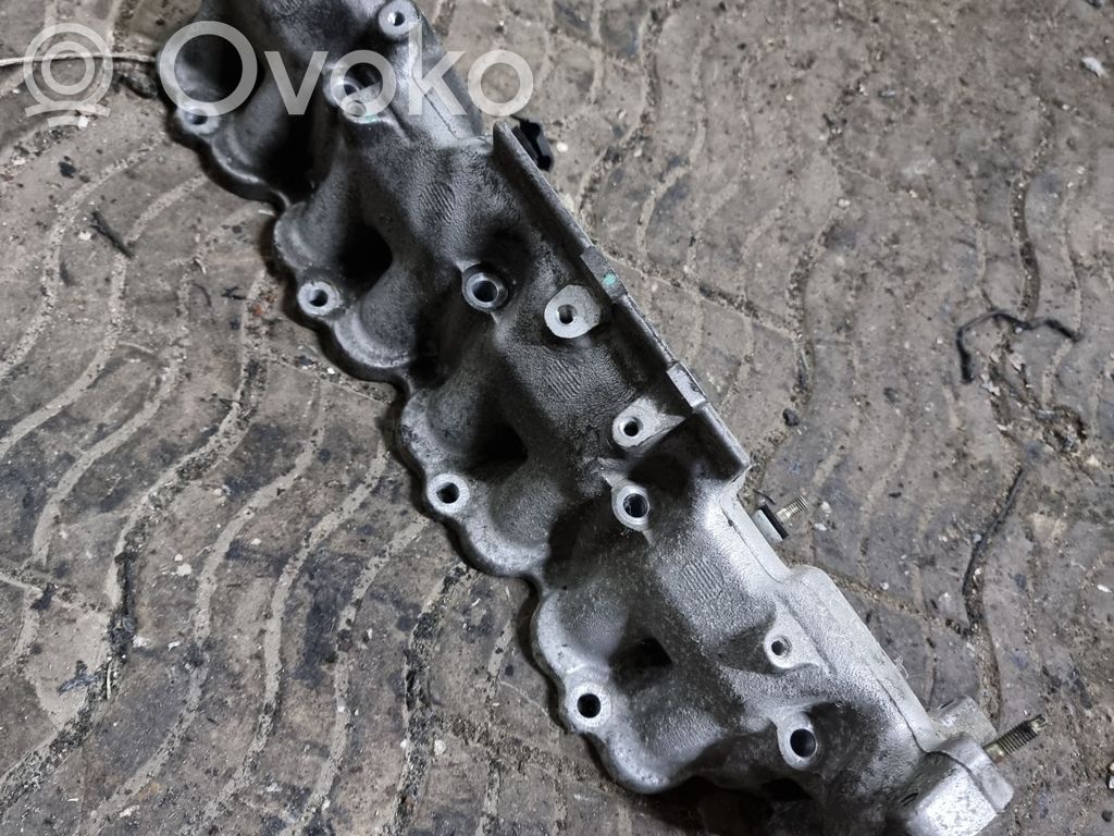 Toyota Corolla Verso E120 E121 Collecteur d'admission