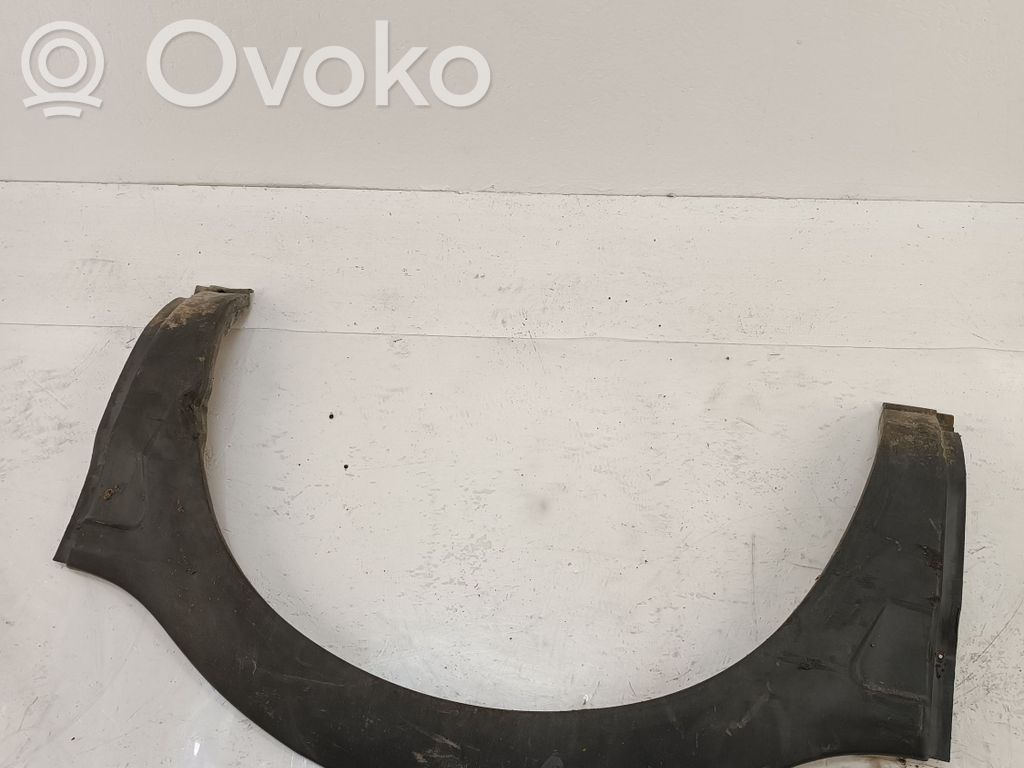 Iveco Daily 35 - 40.10 Contur aripă spate 