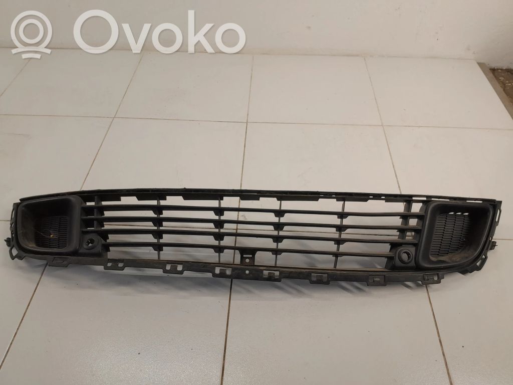 Citroen C5 Kratka dolna zderzaka przedniego 