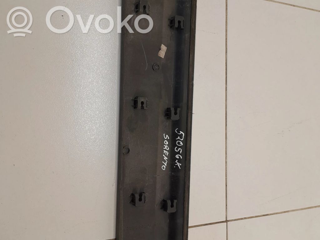 KIA Sorento Mască ușă spate (turnată)