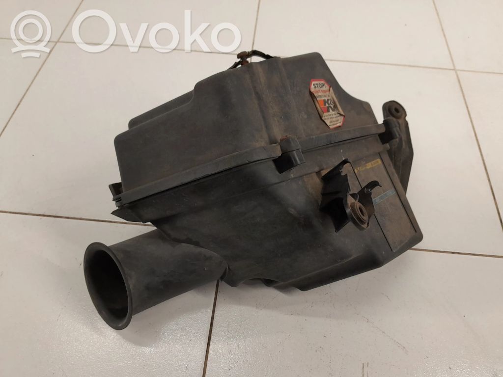 Obudowa filtra powietrza   15812562,15798359,15812560,15798358