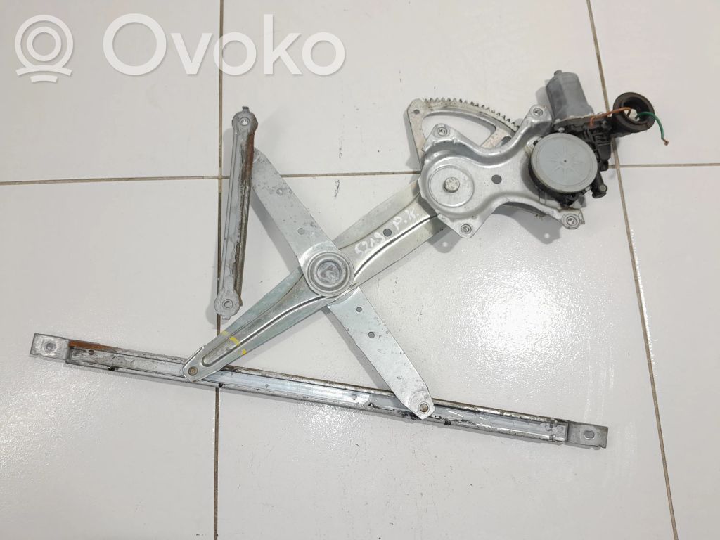 Toyota Camry Regulador de puerta delantera con motor