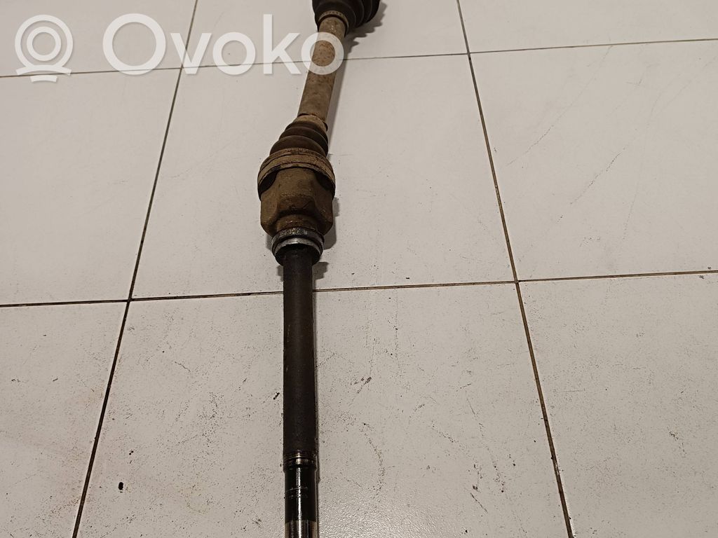 Front driveshaft   N0CODE