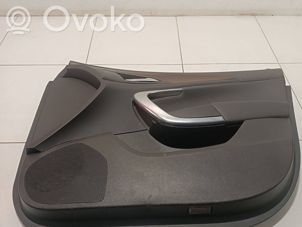 Opel Insignia A Boczki / Poszycie drzwi przednich 