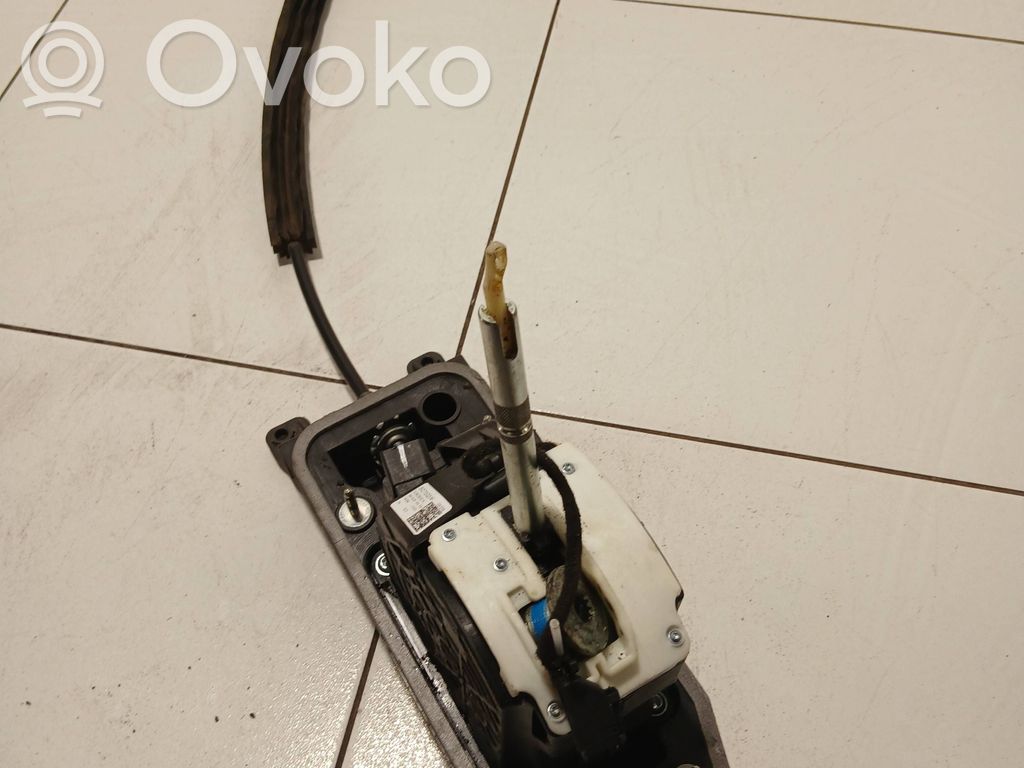 Audi A3 S3 8V Pārslēgšanas mehanisms (kulisa) 