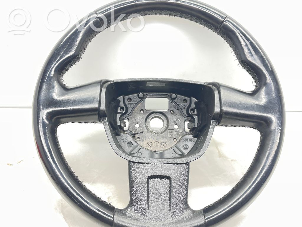 Skoda Yeti (5L) Volante 