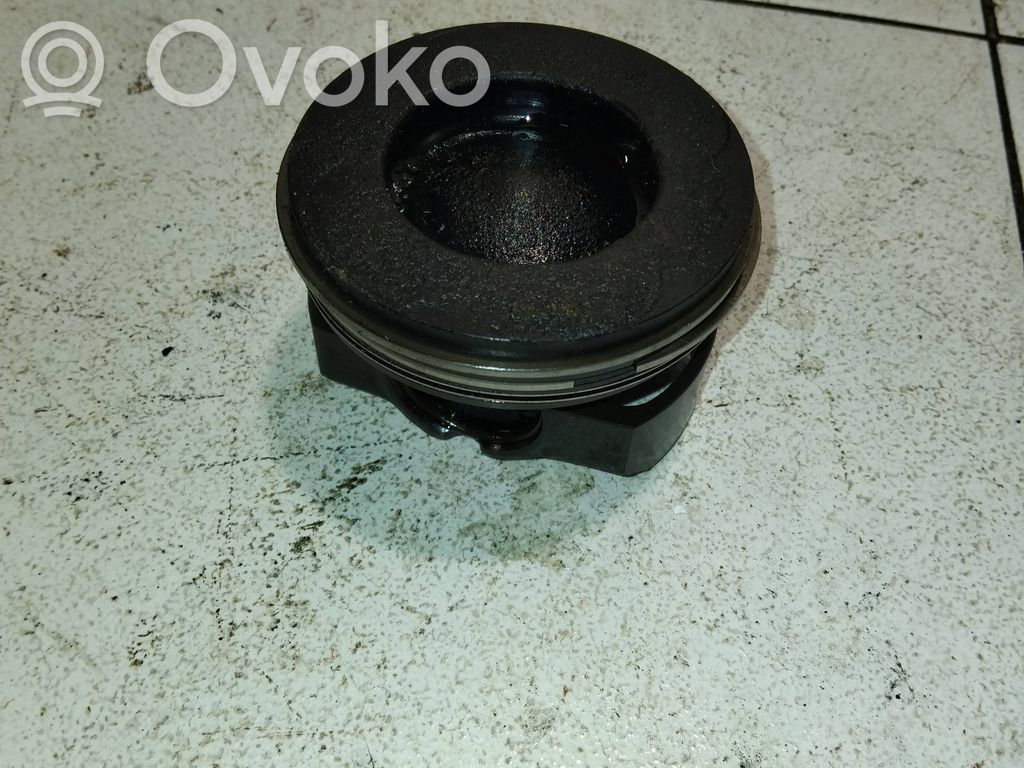 Piston   NOCODE