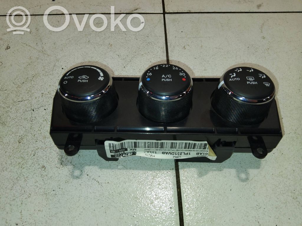 Jeep Compass Climate control unit 