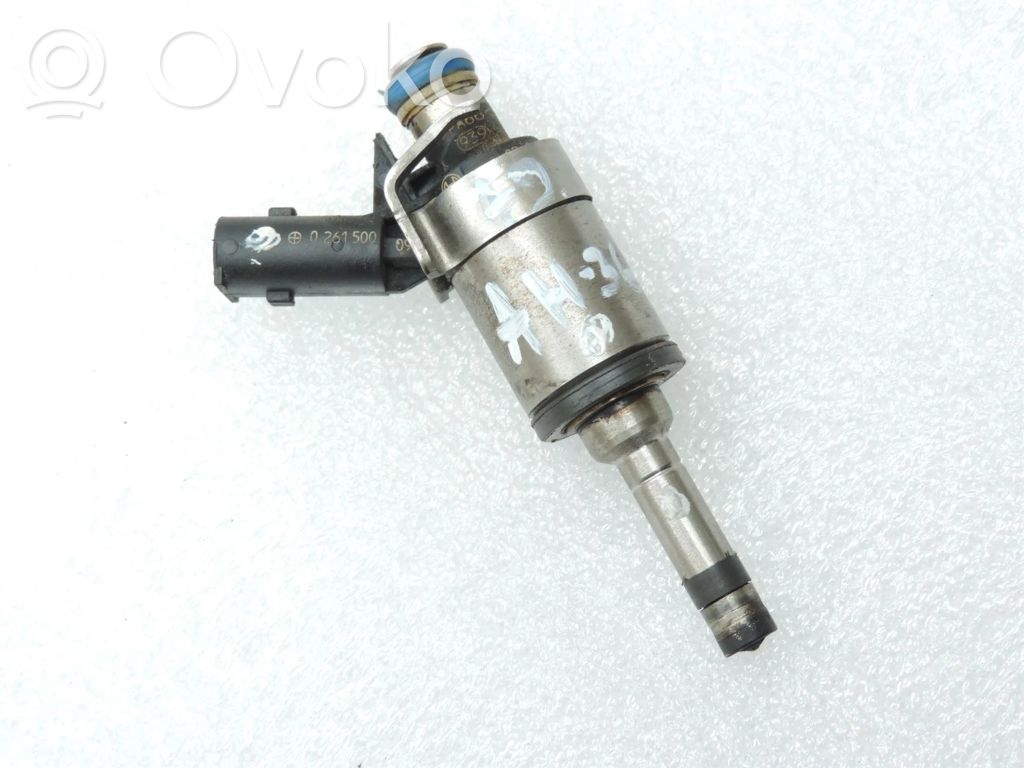 Hyundai i40 Inyector de combustible 