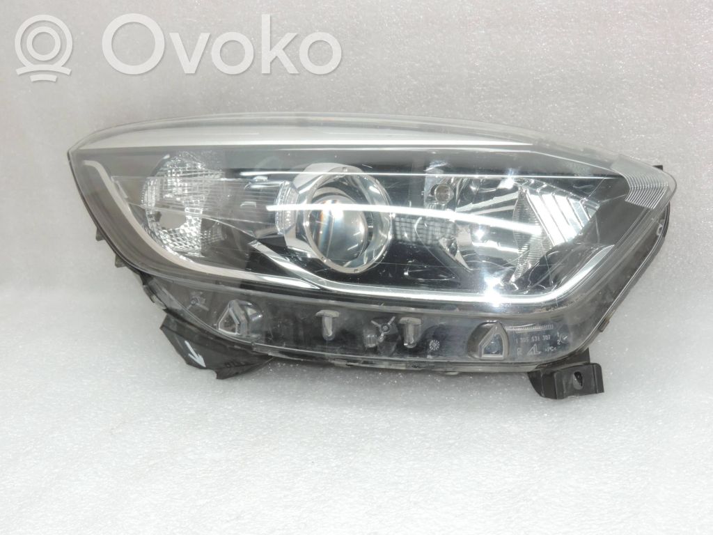 Renault Captur Headlight/headlamp 