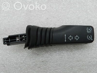 Opel Zafira B Cruise control switch 
