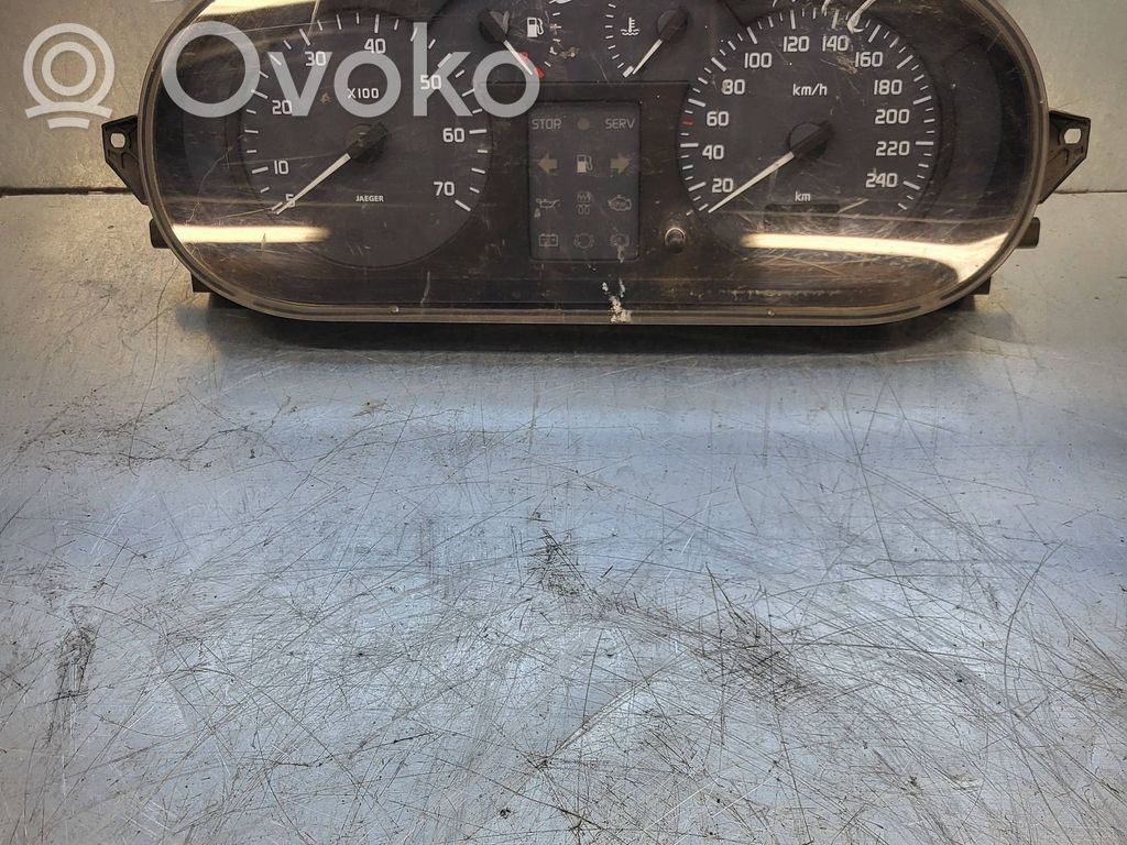 Renault Megane I Speedometer (instrument cluster) 