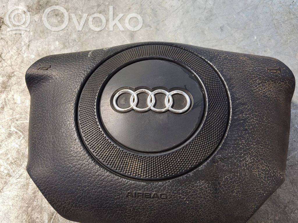 Audi A4 S4 B5 8D Lenkrad 