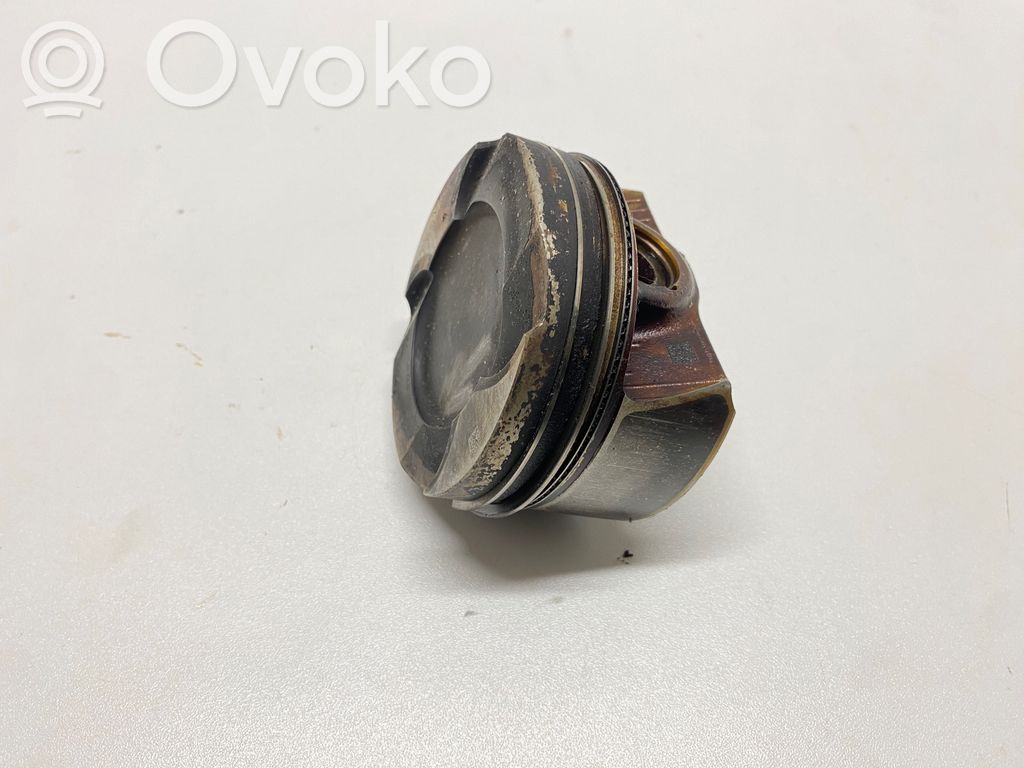 Tłok   8606459