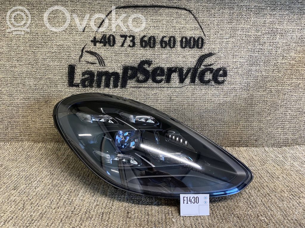 Porsche Panamera (971) Far 