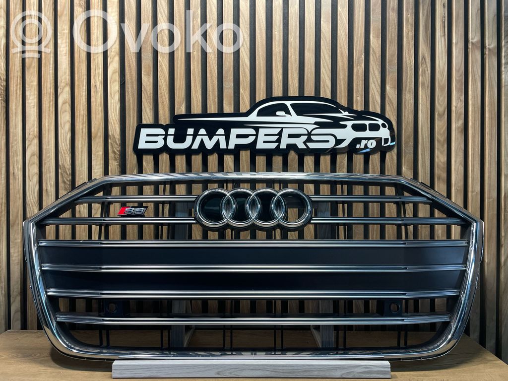 Audi A8 S8 D5 Etupuskurin ylempi jäähdytinsäleikkö 