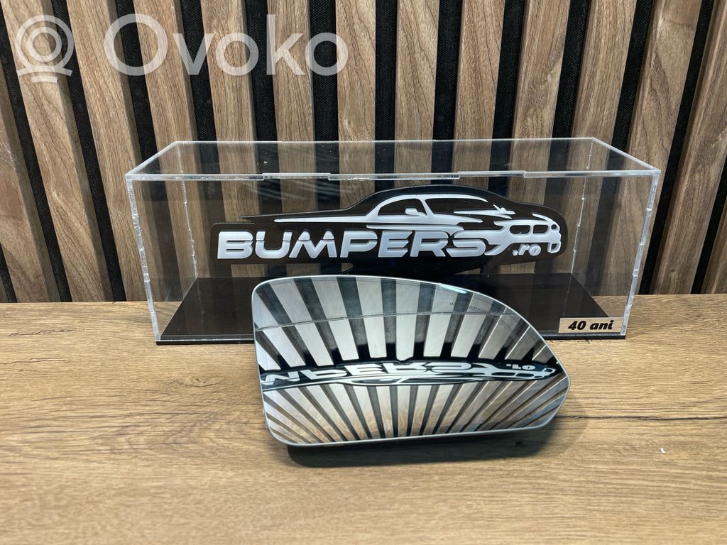 Volvo XC40 Wkład lusterka drzwi przednich 